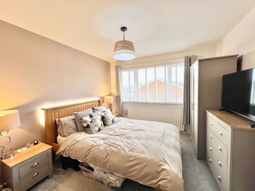 Images for Fastmoor Oval, Birmingham